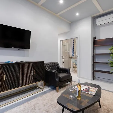 Divo Apartments - Spanish Steps-2